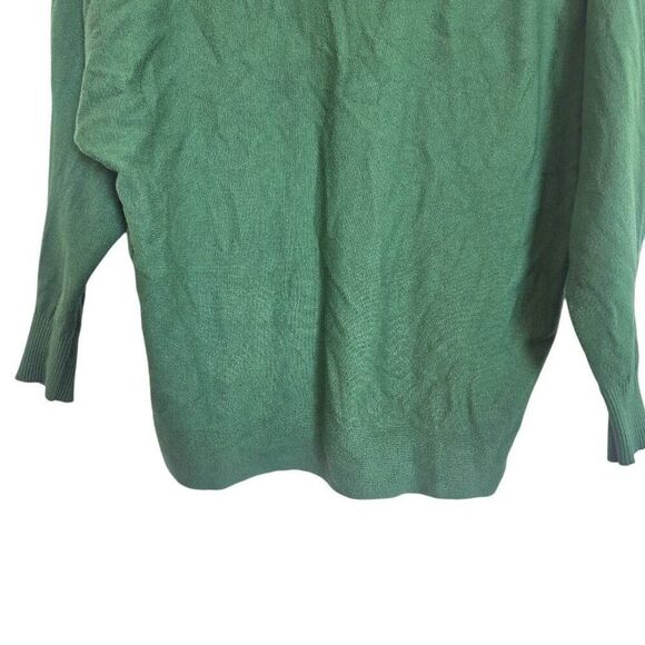 Vila Milano Women's Green Rayon/Poly/Nylon V-Neck Sweater - Picture 7 of 9